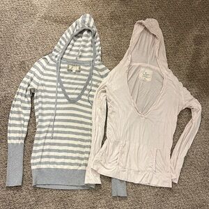 American Eagle Outfitters Striped Gray and Soft Pink V-Neck